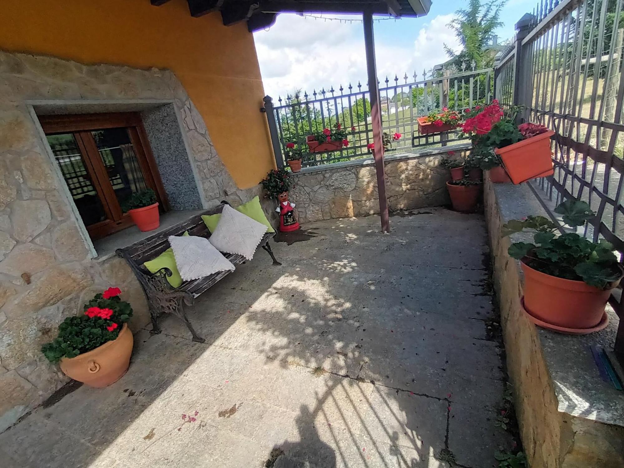 La Artesonada Casa Con Finca Villa Puebla de Sanabria Bagian luar foto
